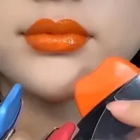 Barra de labios con decoloración de gelatina